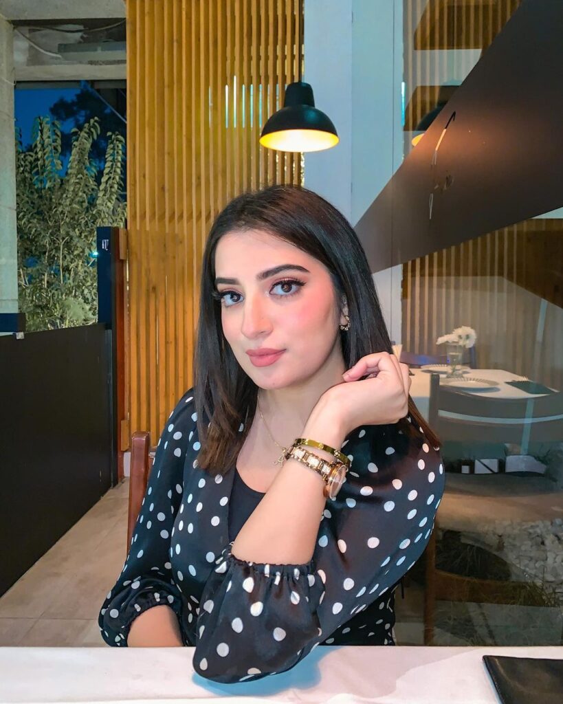 escorts in varanasi