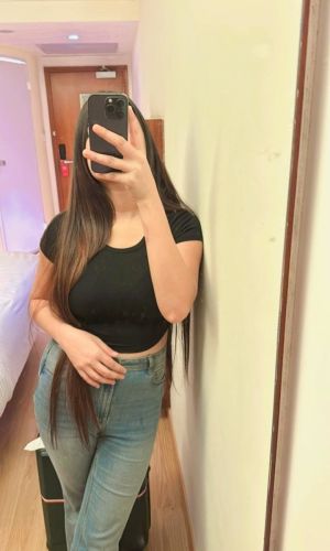 Call Girls in :→☎️9811611494, ௹௹⇒  Botanical Garden Noida...